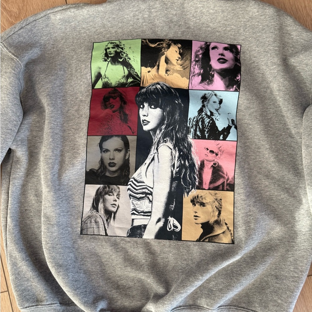 Taylor Swift The Eras Tour 2024 Grey 1/4 Zip Sweatshirt Womens Med
#taylorswift